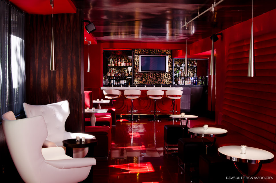Bar Rouge