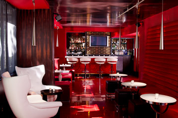 Bar Rouge